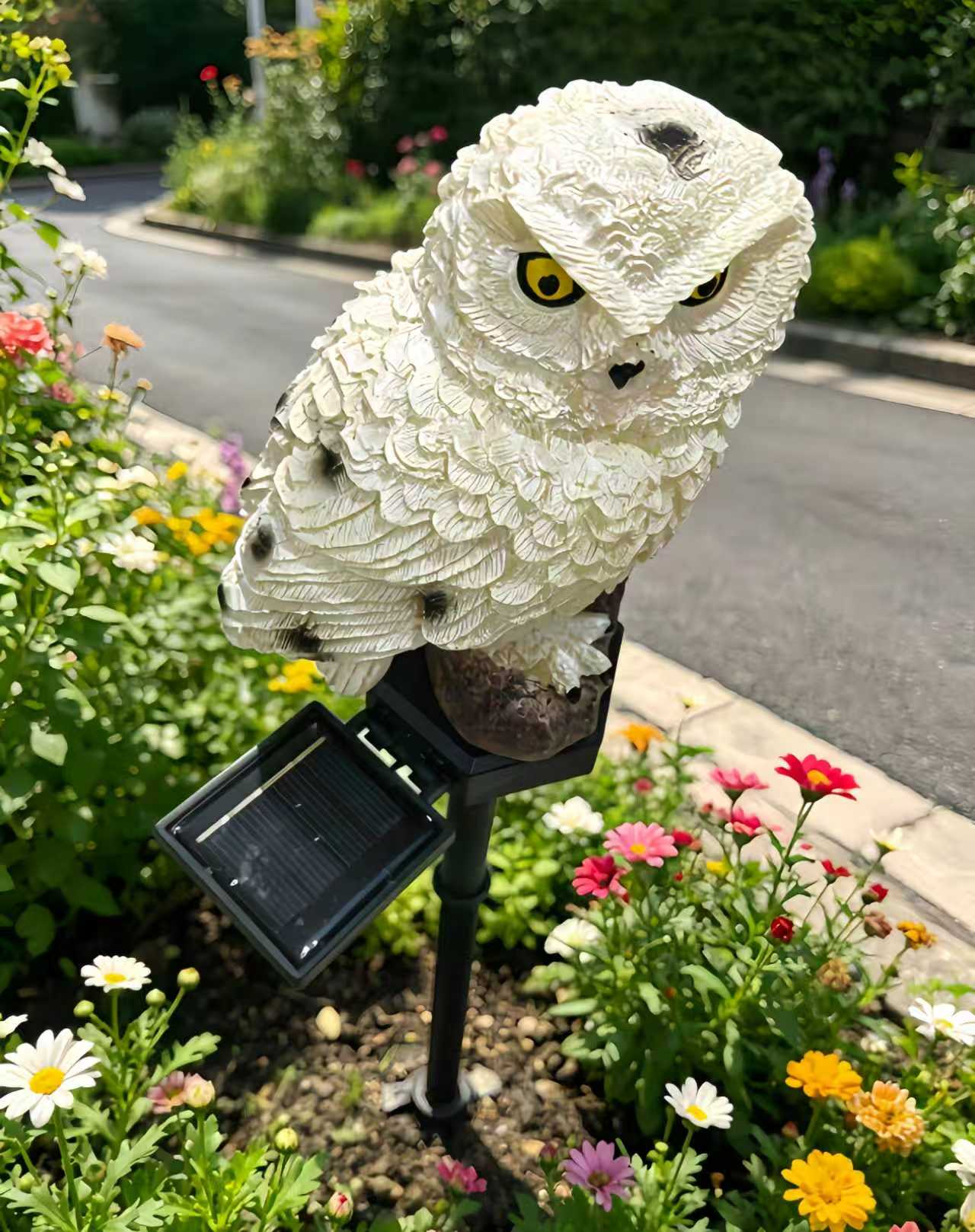 Solar Owl Garden Stake Light O - مراجعة Smart Garden Light Camera وسعره