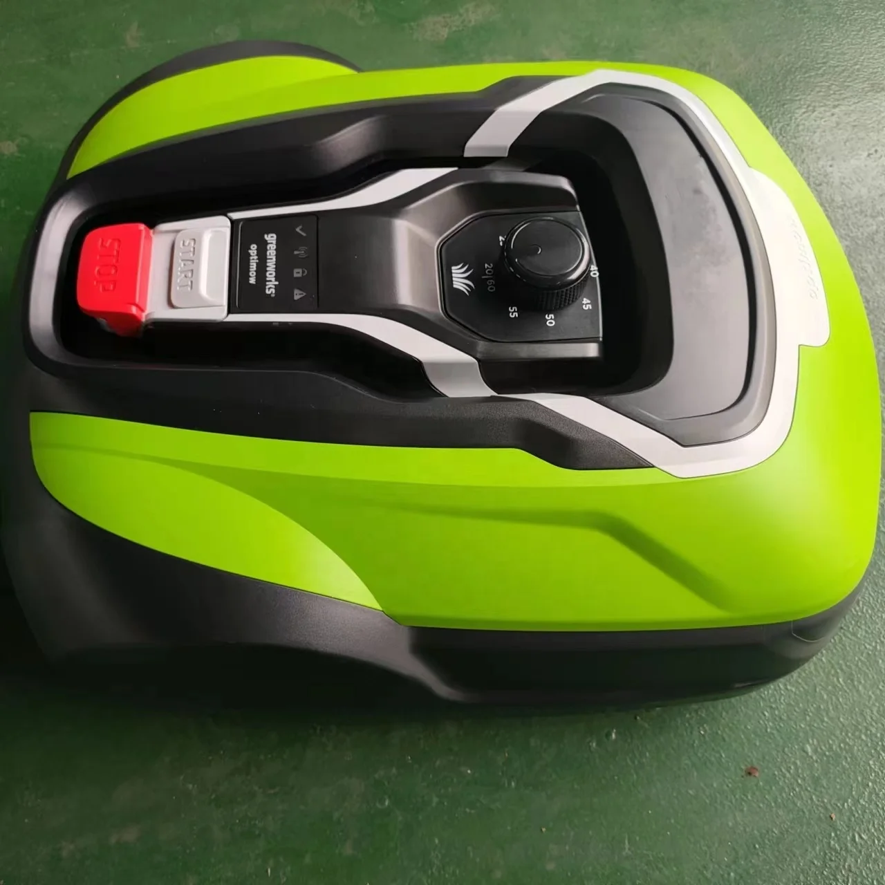 gps smart electric autonomous  - مراجعة Smart Gardening وسعره