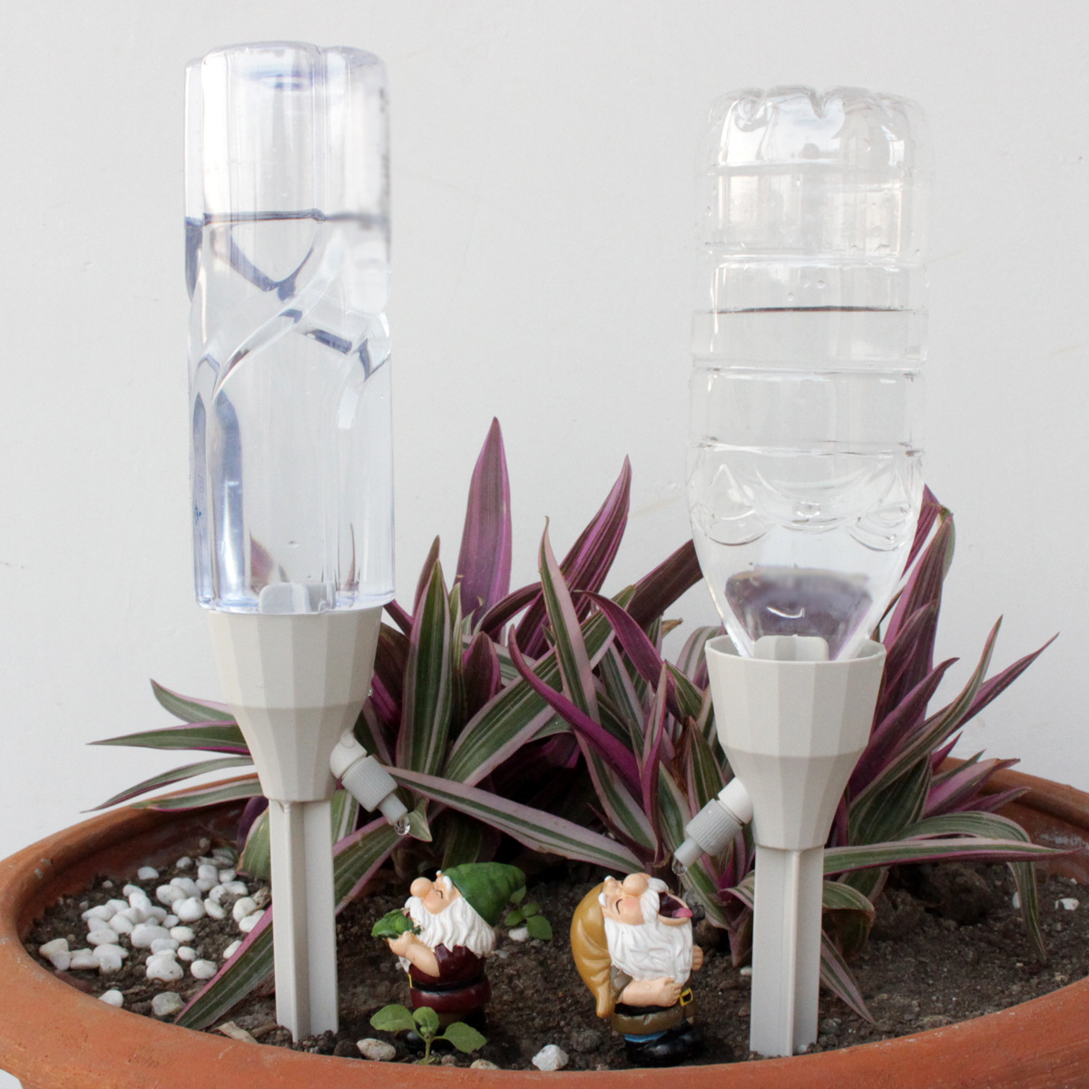 2 set Gnome Automatic Watering - مراجعة Smart Garden Watering Can وسعره